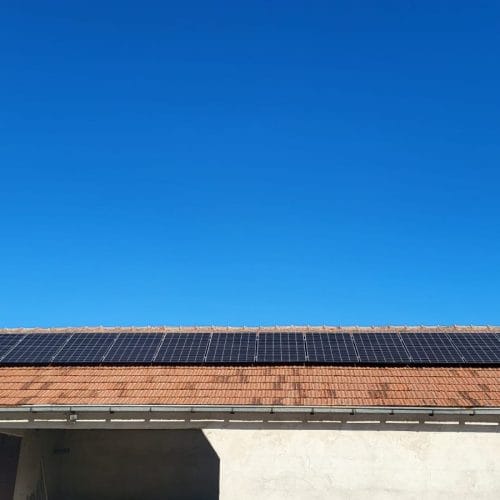 Solarna hibridna elektrana 5kW-Porodica Nenadović – Topola